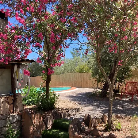 Casa Vacanze Le Piscinete Urri. * トルトリ